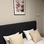 Stari Hrast 아파트 *
